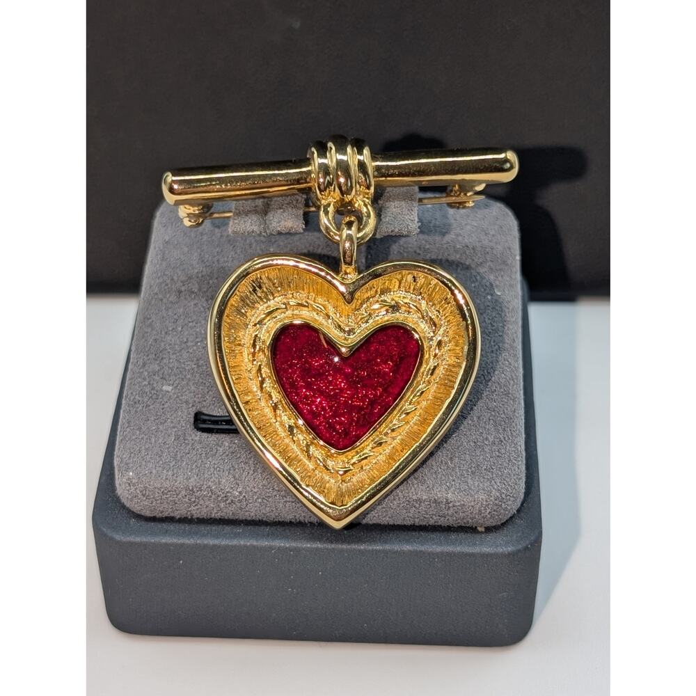 Vintage Signed FO Red Enamel Gold Tone Heart Dangle Brooch